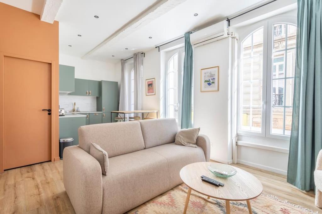 Cosy Appartement Au Coeur Du Cours Julien Marseille Luaran gambar